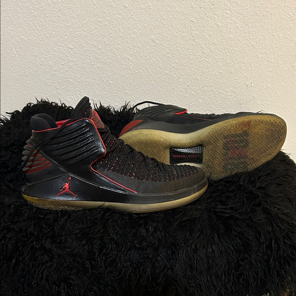 Air Jordan Men's Black Banned MJ Size 10.5 Basketball Shoes EUC